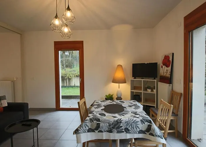 T2 42 M2 Et Terrasse Aix-les-Bains